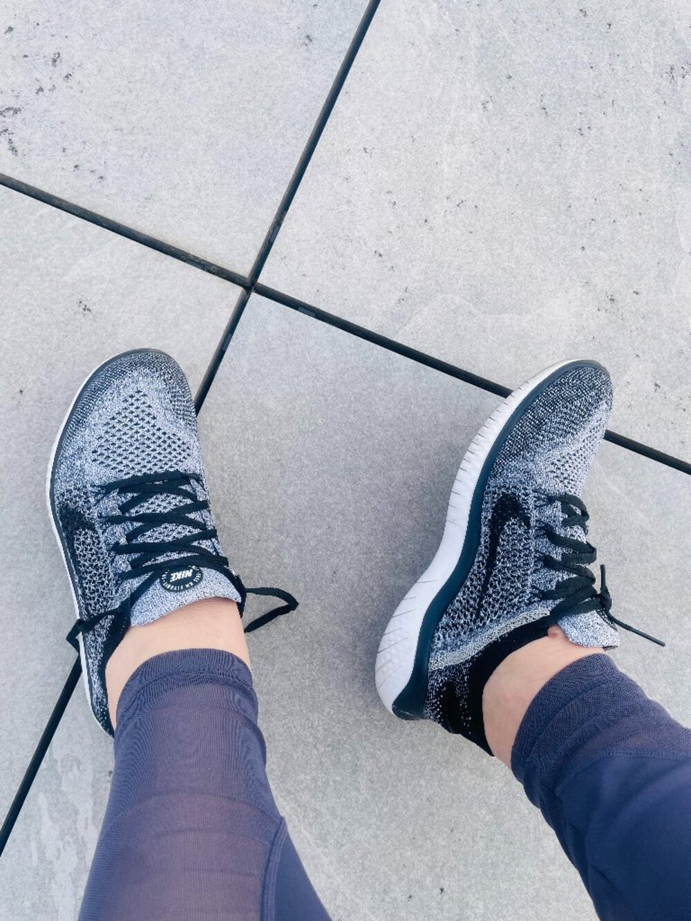 Nike FREE Woman's Woven Tennis shoes Lightweight Flex 2023